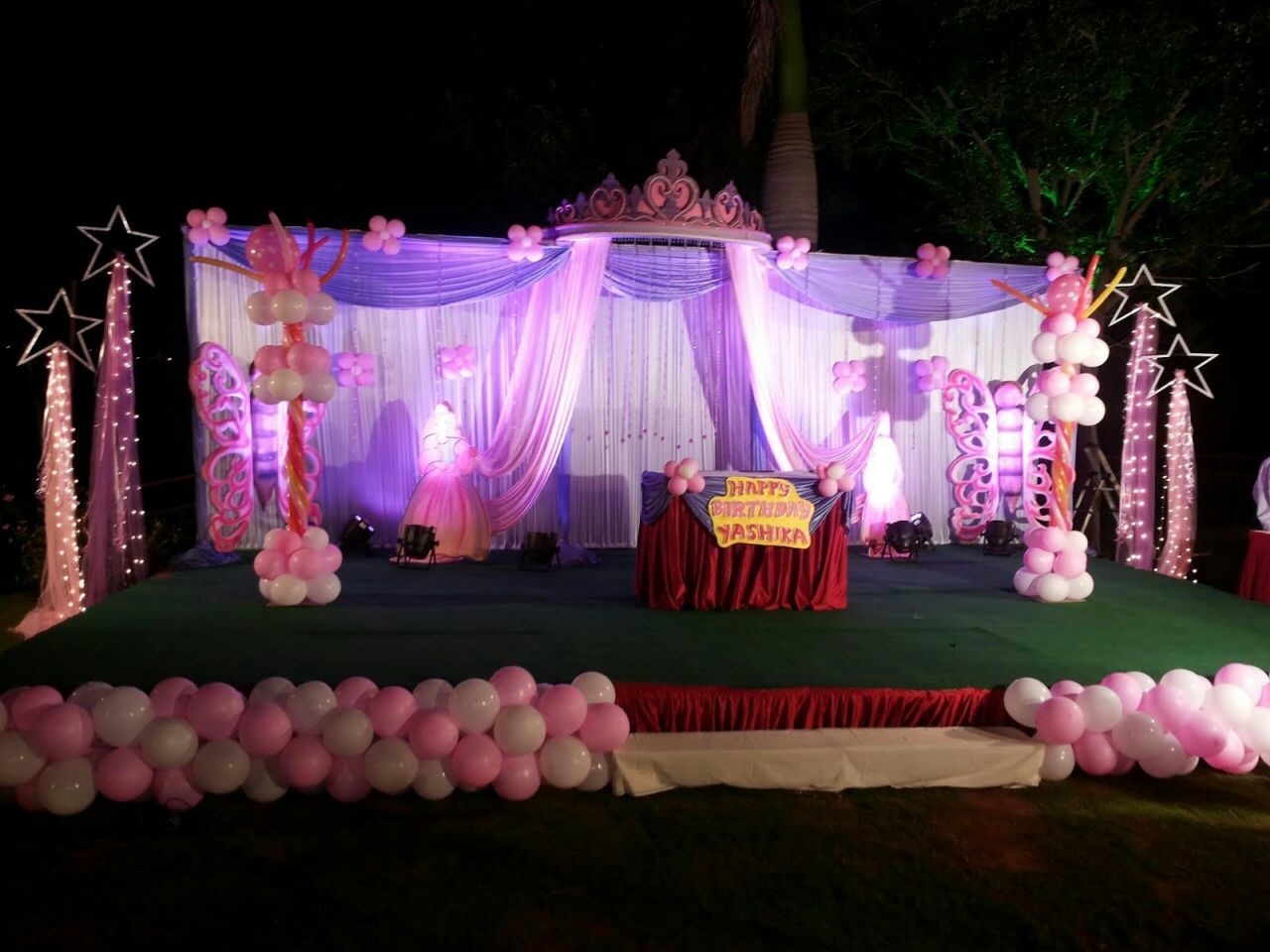 i have enjoyed birthday party!! Birthday-party-stage-balloon-decorators-and-girls-birthday-theme-decorations-in-hyderabad-6